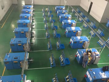 0.04-2.52mm 裸の銅線 缶詰のワイヤー CCAワイヤの扭曲 束の機