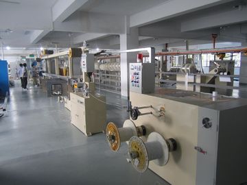 PVC FEP FPA ETFE 材料 エクストルーダーケーブルワイヤ エクストルーションマシン